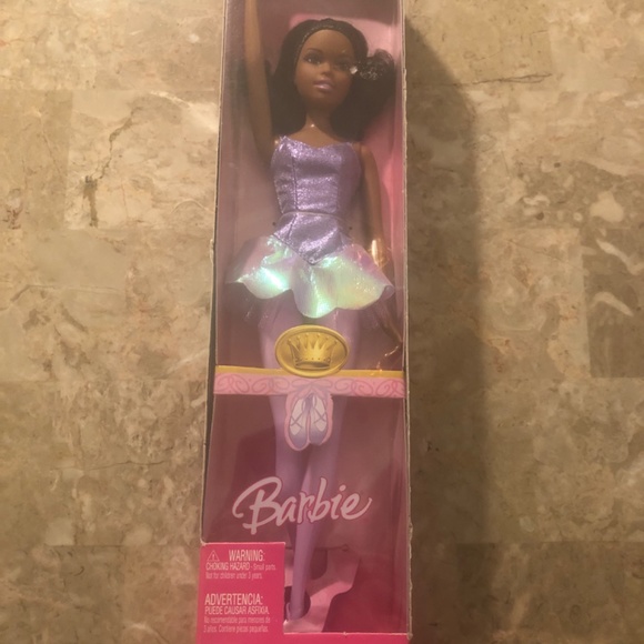 Barbie - Picture 3 of 10